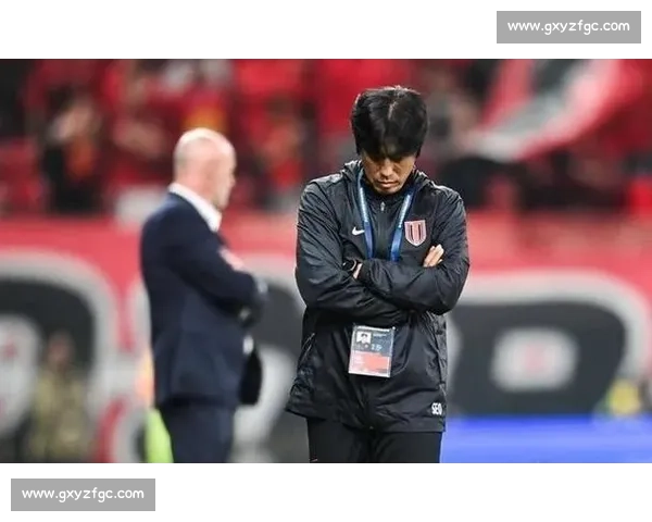 徐正源场边狂挠头!蓉城绝平丢登顶良机,争冠只剩理论希望? 徐正源场边狂挠头!蓉城绝平丢登顶良机,争冠只剩理论希望?