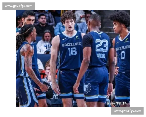 灰熊 11 秀 6 记三分轰 27 分!弗拉格 VJ,最佳新秀悬了 灰熊 11 秀 6 记三分轰 27 分!弗拉格 VJ,最佳新秀悬了